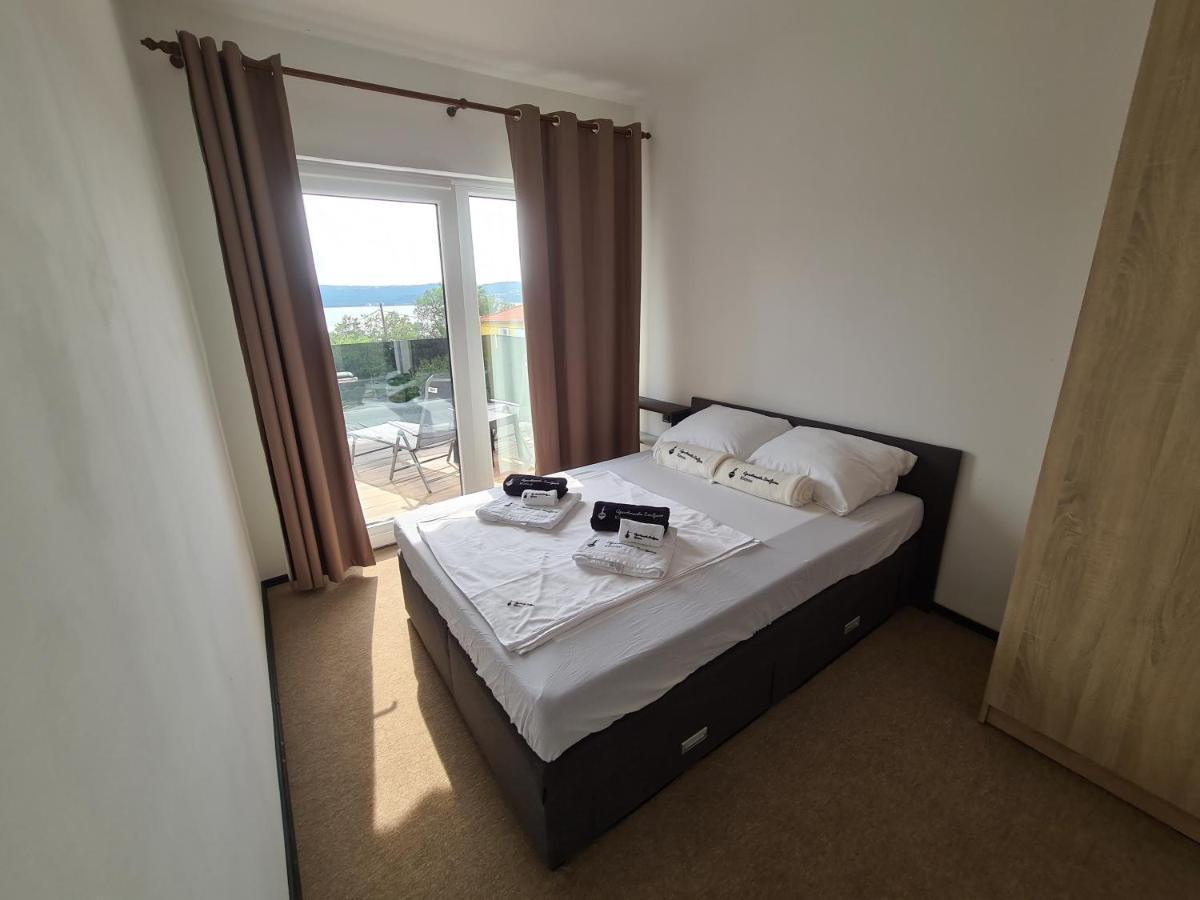 Smiljana Apartments กลิมโน ภายนอก รูปภาพ