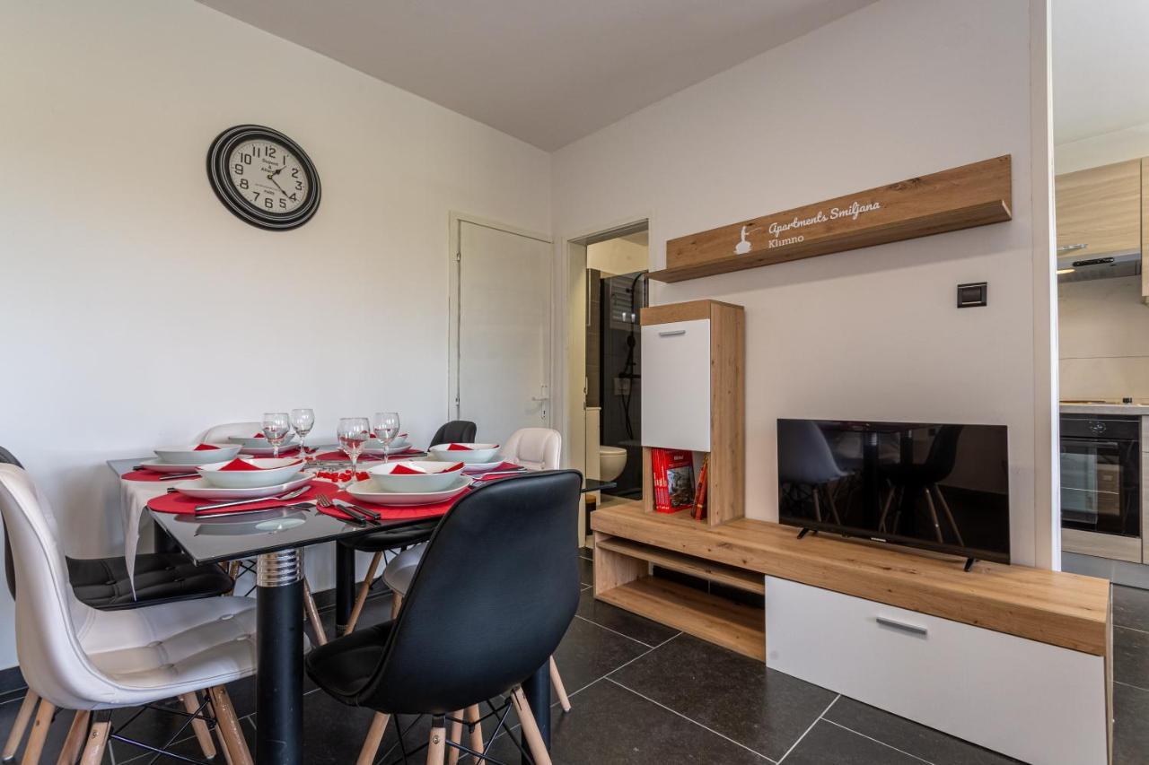Smiljana Apartments กลิมโน ภายนอก รูปภาพ